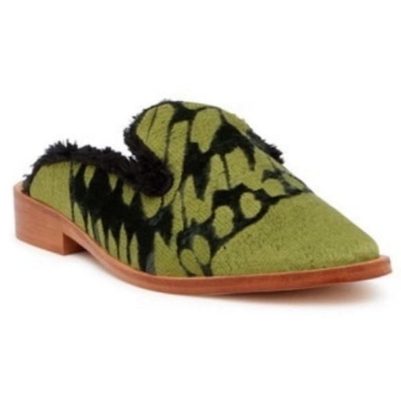 Free People Butterfly Effect Faux Fur Mule Size 37 Green Slip On Flat Loafer New - Picture 1 of 9
